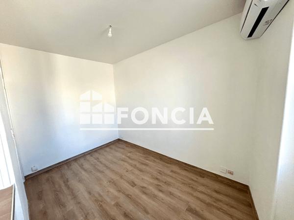 Location Appartement 2 pièces 27.45 m² - 365 AVENUE DE LA RESISTANCE Toulon 83000