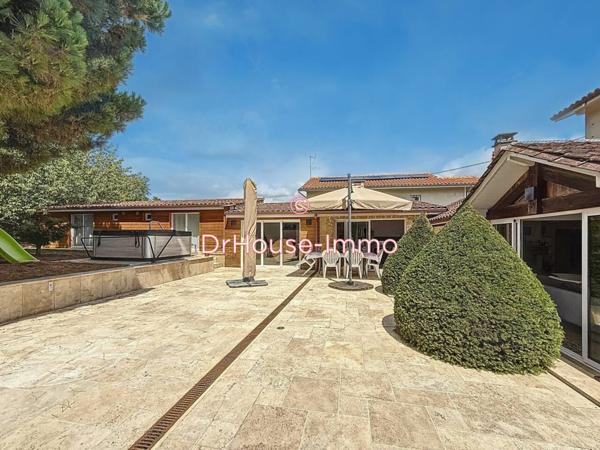 Maison à vendre 9 pièces de 185 m²