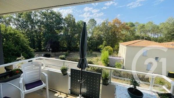 Appartement F2 à vendre  2 pièces - 47,98 m 2   LANGON  - 33
