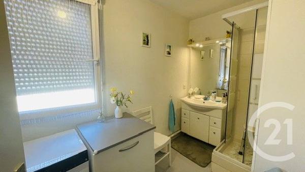 Appartement F2 à vendre  2 pièces - 47,98 m 2   LANGON  - 33