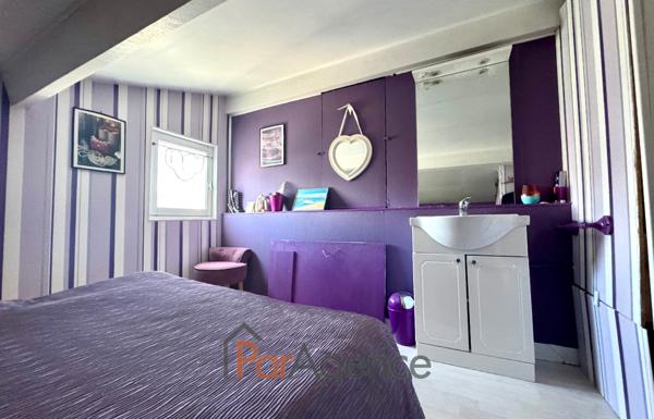 Maison plain-pied lumineux piscine et terrain de 1259 m2