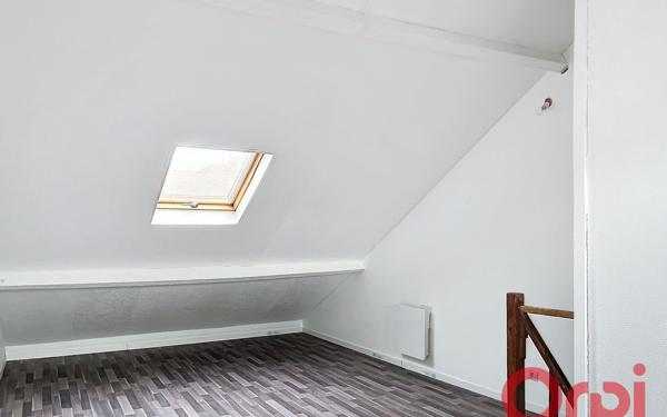 Immeuble à vendre    8 pièces •  Montluçon