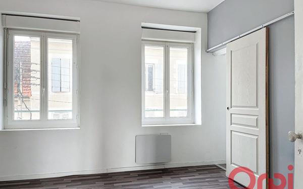 Immeuble à vendre    8 pièces •  Montluçon