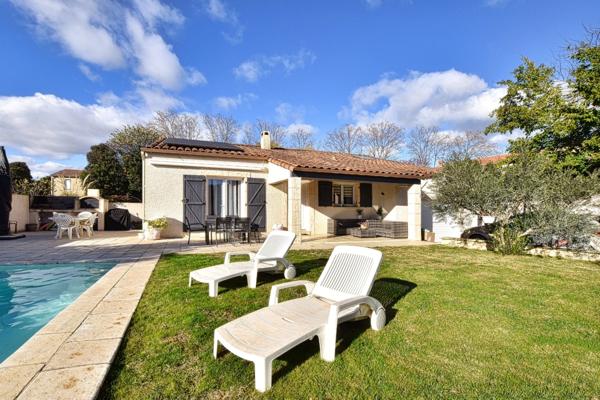 Villa de plain-pied avec piscine, à 20 minutes de Montpellier
