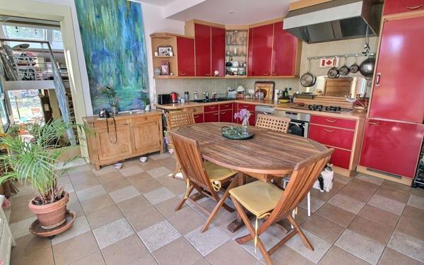 Maison à vendre    9 pièces •  Le Perreux-sur-Marne