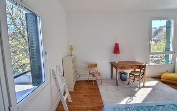 Maison à vendre    9 pièces •  Le Perreux-sur-Marne