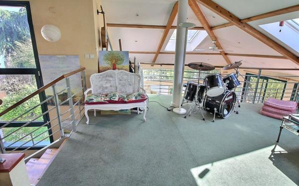 Maison à vendre    9 pièces •  Le Perreux-sur-Marne