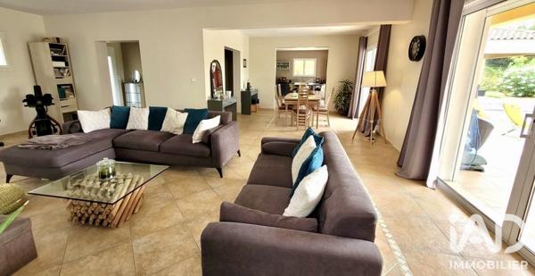 Maison à vendre 6 pièces 248,94 m² Béziers
