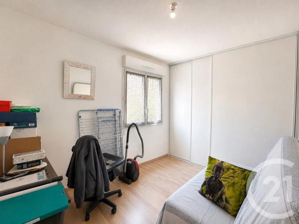 Appartement F3 à vendre  3 pièces - 65,28 m 2   STE RADEGONDE  - 12