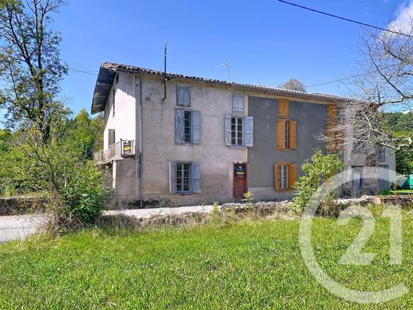 Maison à vendre  2 pièces - 300 m 2   ST GIRONS  - 09