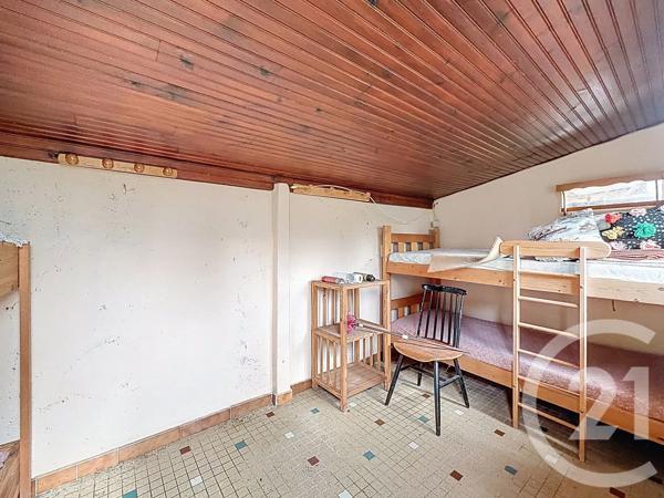 Maison à vendre  2 pièces - 300 m 2   ST GIRONS  - 09