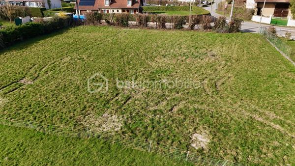 Terrain de 1 470 m²