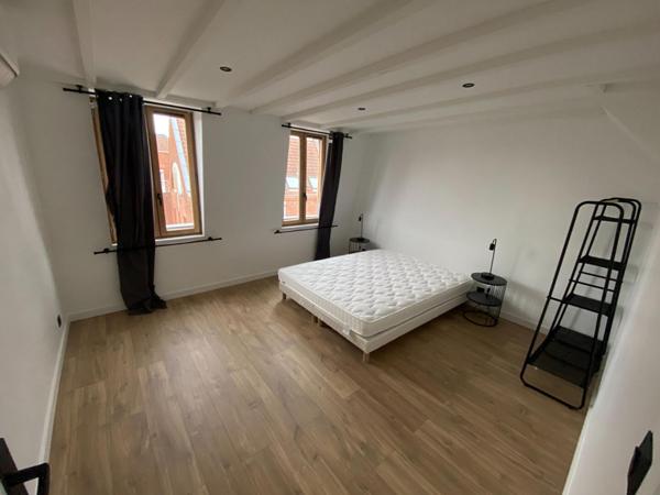 A LOUER : T1 à LILLE • • 1 325 € CC • Réf. G681-03