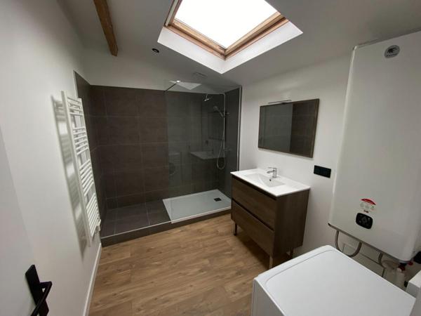 A LOUER : T1 à LILLE • • 1 325 € CC • Réf. G681-03