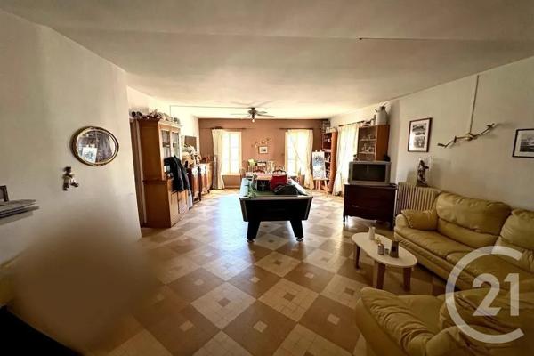 Immeuble à vendre  202 m 2   CUGNAUX  - 31