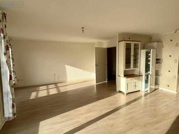 Appartement à vendre à Liévin dans le Pas-de-Calais (62800), ref : 62041-1675