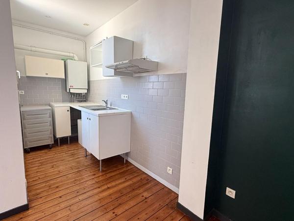 IMMEUBLE SUR LE PLATEAU D'ANGOULÊME