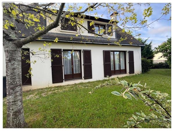 Maison à vendre à Avrillé dans le Maine-et-Loire (49240), ref : 49014-1823