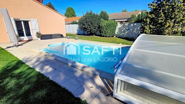 Maison de plain-pied T4/5 avec piscine