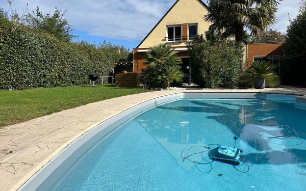 Maison à vendre    5 pièces • 155 m2 Carquefou