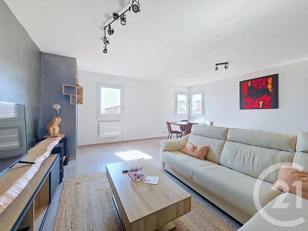 Appartement T3 à vendre  3 pièces - 89,33 m 2   MONTAUBAN  - 82