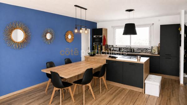 Vente
                Maison114,62 m² - 6 Pièces -
                    LAVAUR (81500)