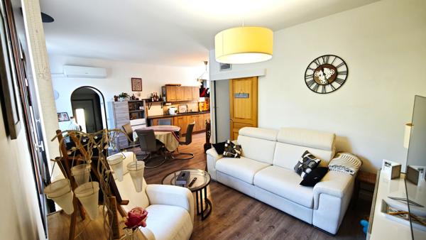 Plain pied 3 pièce(s) 65 m2 + atelier , garage et 500m² terrain Viviez