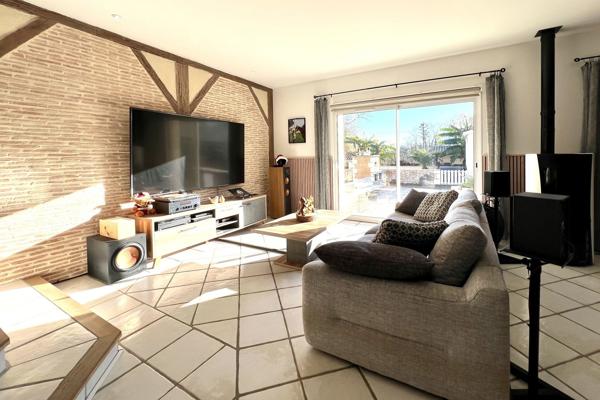 Plain-pied moderne avec piscine et dépendances