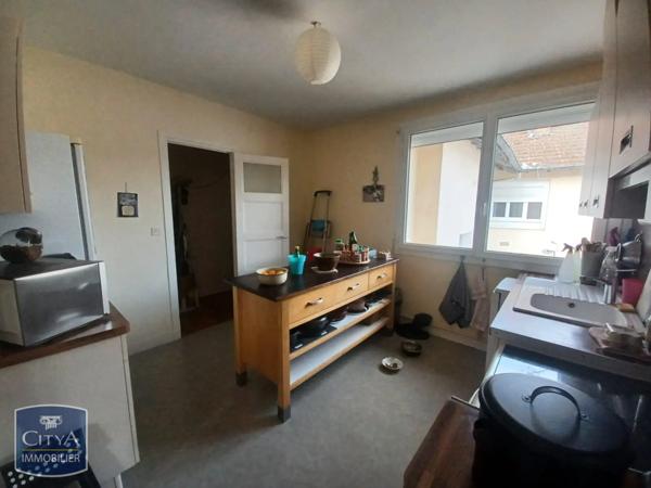 Location appartement 3 pièces de 77.35m²