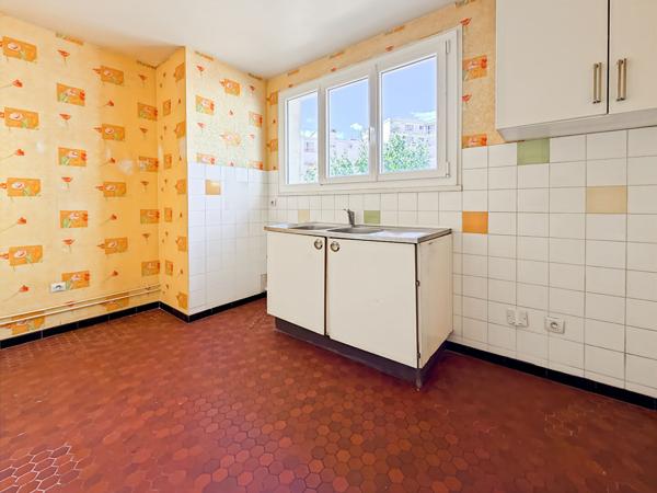 Appartement F1 à vendre à Rosny Sous Bois, 10000 rosiers