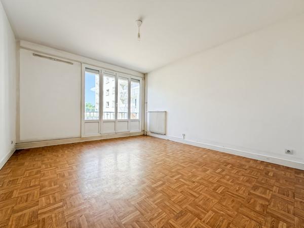 Appartement F1 à vendre à Rosny Sous Bois, 10000 rosiers