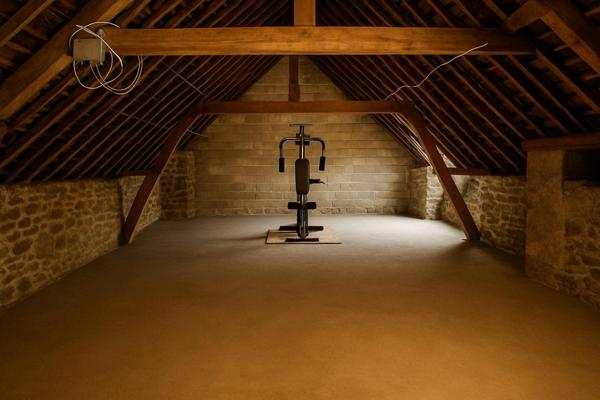 Maison de ville 11 pièces – 225 m² habitables + grenier aménageable – Ambrières-les-Vallées