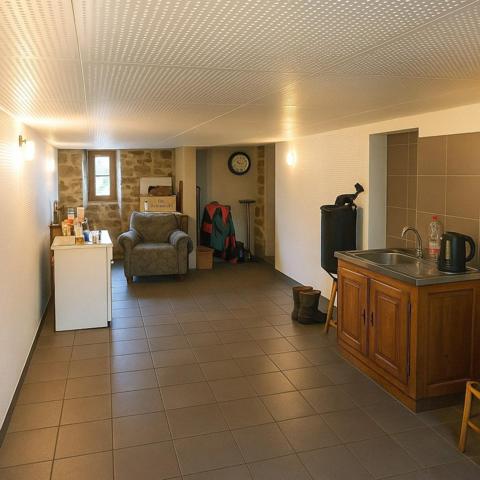 Maison de ville 11 pièces – 225 m² habitables + grenier aménageable – Ambrières-les-Vallées