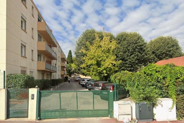 Appartement à louer 560 € CC Montpellier 1 pièce 20 m² DPE C