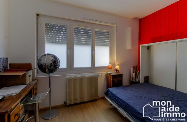 Maison de ville 3 chambres et son local professionnel