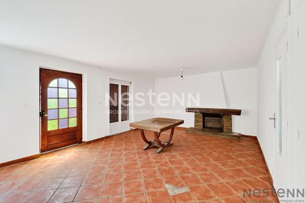 À vendre - Charmante longère en pierre à Plérin