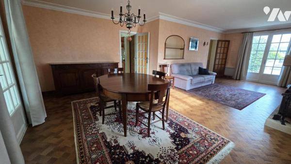 ANCENIS-SAINT-GÉRÉON – MAISON FAMILIALE DE 133 M² AVEC GARAGE ET JARDIN
