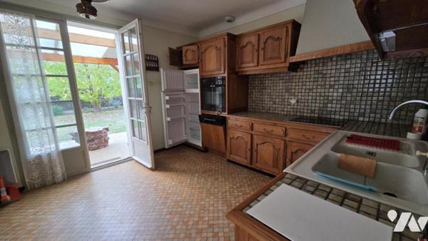 ANCENIS-SAINT-GÉRÉON – MAISON FAMILIALE DE 133 M² AVEC GARAGE ET JARDIN