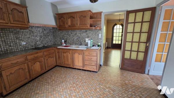ANCENIS-SAINT-GÉRÉON – MAISON FAMILIALE DE 133 M² AVEC GARAGE ET JARDIN