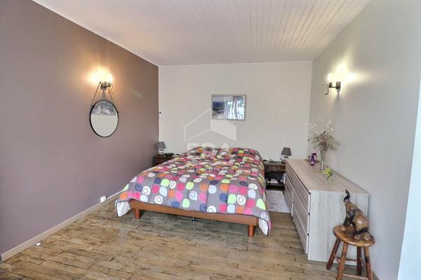 Maison de 107 m2 avec une dépendance de 220m2