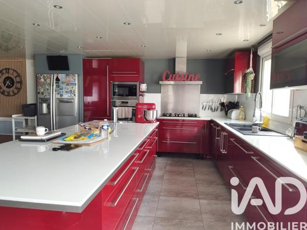 Maison à vendre 6 pièces 197 m² La Cavalerie