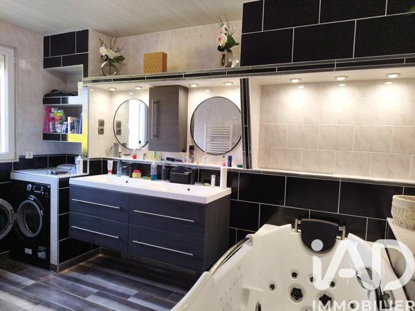 Maison à vendre 6 pièces 197 m² La Cavalerie