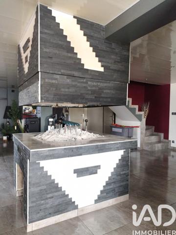 Maison à vendre 6 pièces 197 m² La Cavalerie
