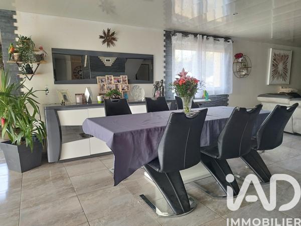 Maison à vendre 6 pièces 197 m² La Cavalerie