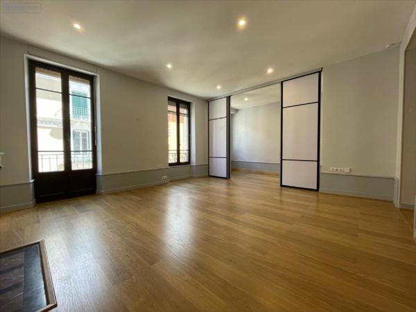 Appartement à louer à Chambéry en Savoie (73000), ref : 73007-144