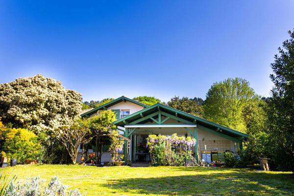 Maison 6 pièces - 151 m² - Terrain 2990 m² -Proche Océan de Bayonne et de Capbreton
