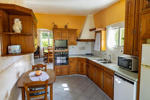 Maison 6 pièces - 151 m² - Terrain 2990 m² -Proche Océan de Bayonne et de Capbreton