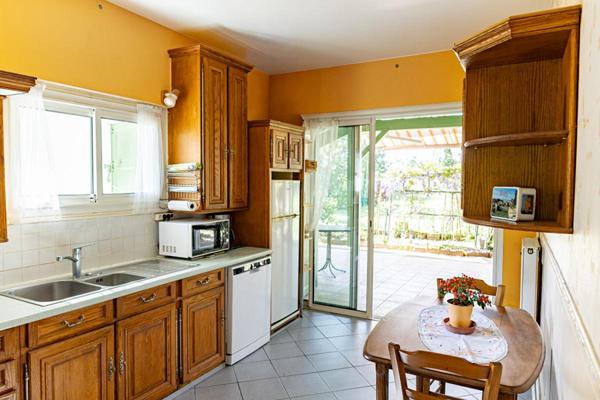 Maison 6 pièces - 151 m² - Terrain 2990 m² -Proche Océan de Bayonne et de Capbreton