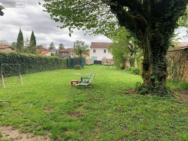 Appartement à louer à Lagnieu dans l'Ain (01150), ref : 01037-L106