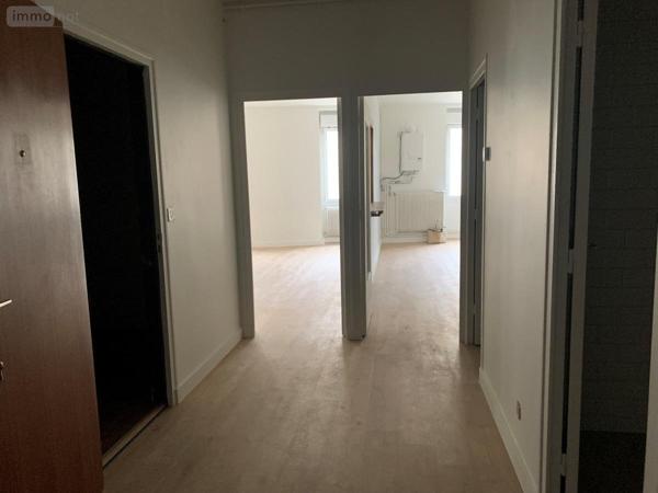 Appartement à louer à Lagnieu dans l'Ain (01150), ref : 01037-L106
